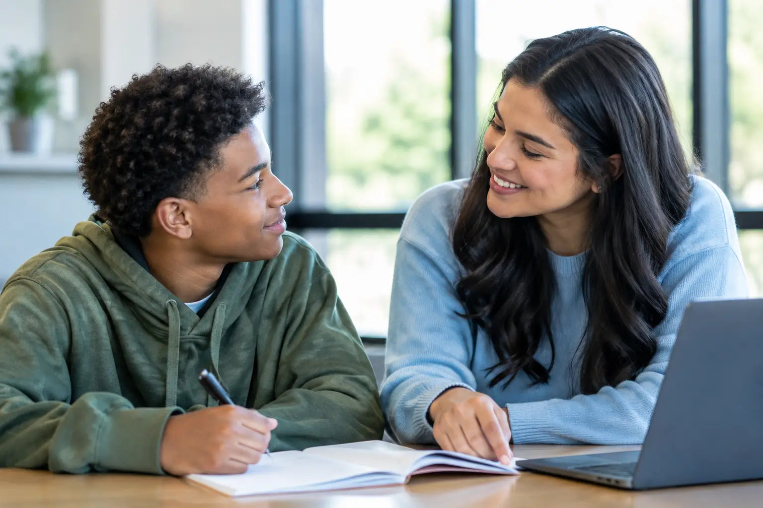 Teen Mentoring Programs That Build Ownership
